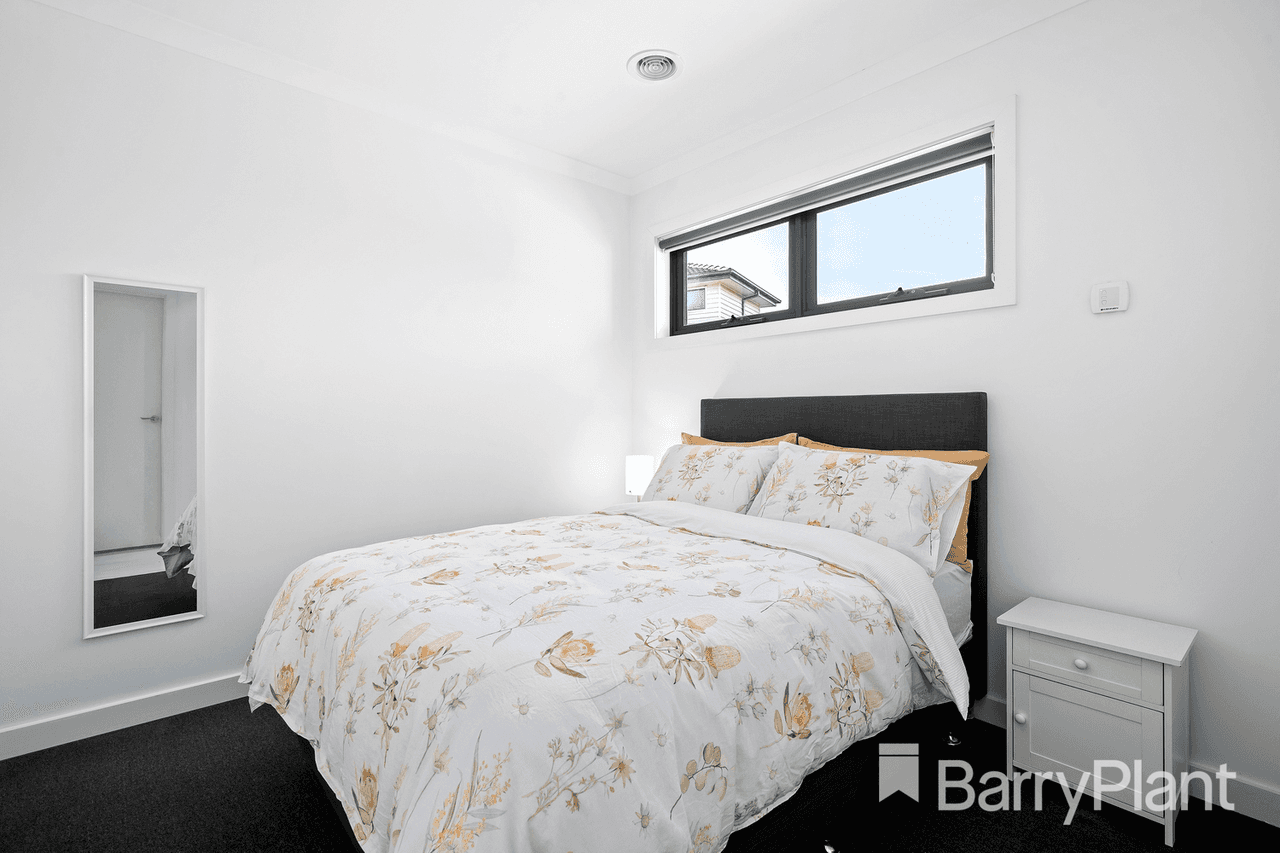 4/11 Loxwood Court, Deer Park, VIC 3023