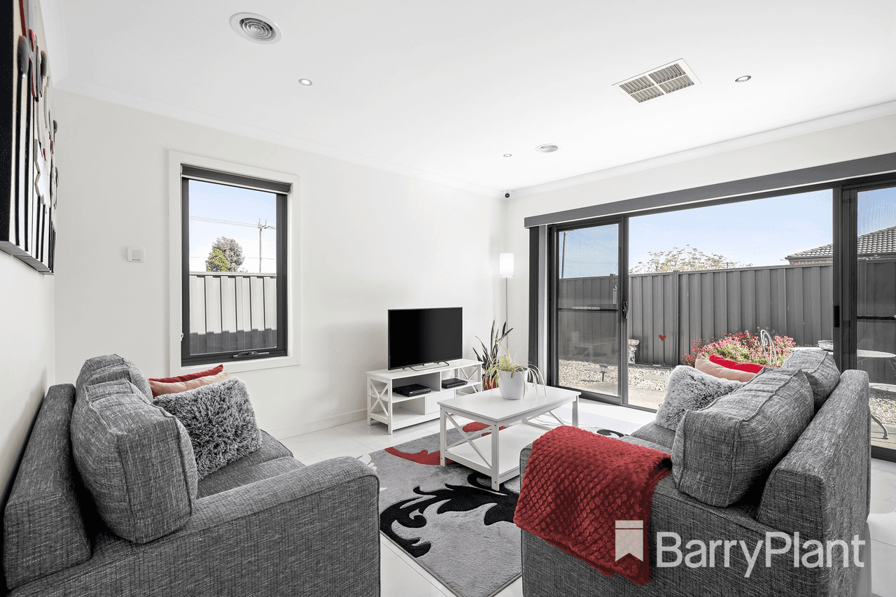 4/11 Loxwood Court, Deer Park, VIC 3023