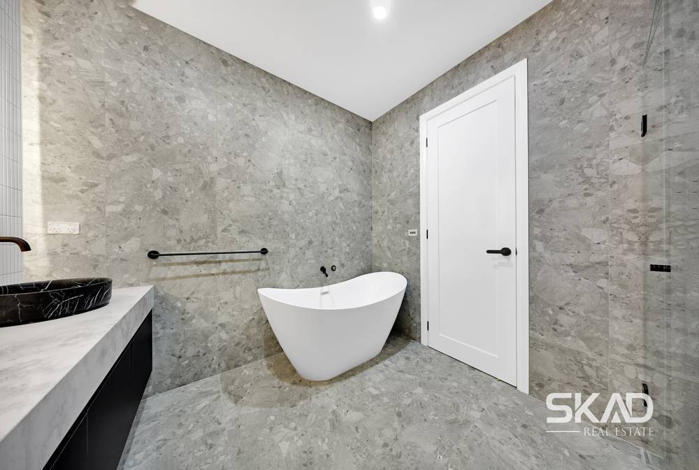 10 Eulinga Street, MICKLEHAM, VIC 3064