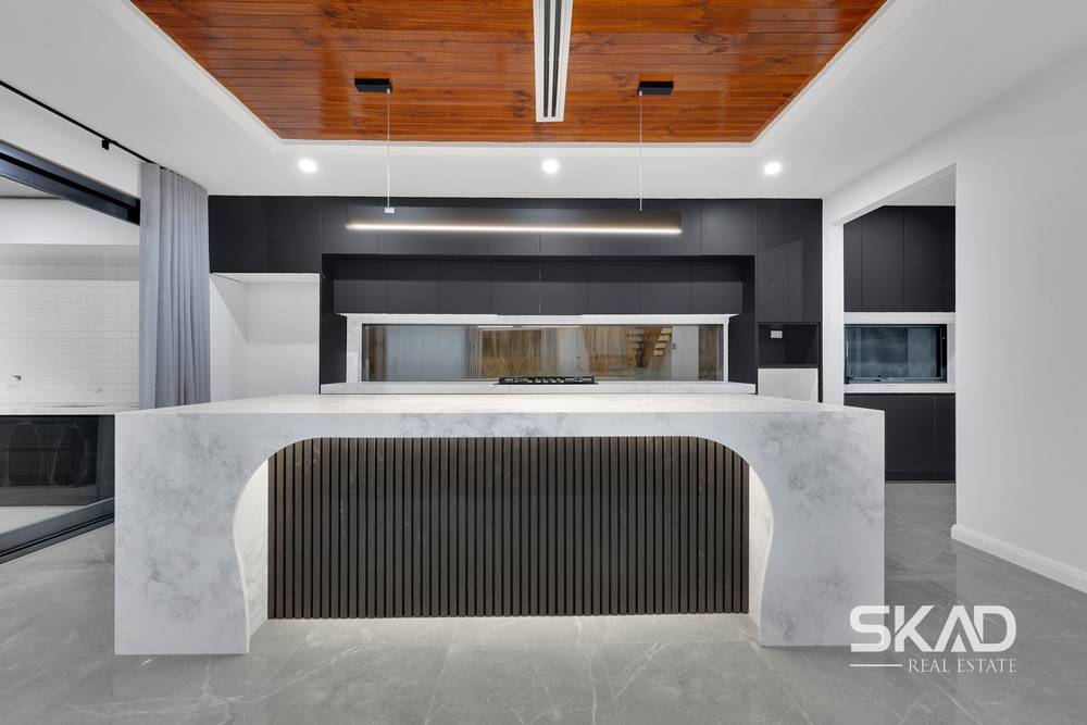 10 Eulinga Street, MICKLEHAM, VIC 3064