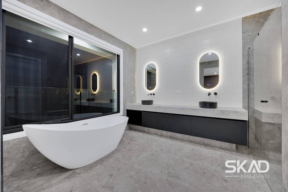 10 Eulinga Street, MICKLEHAM, VIC 3064