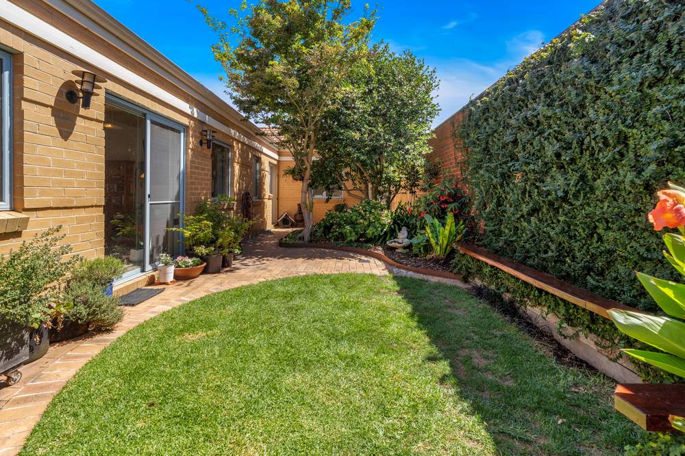 9 Celina Close, WHITTLESEA, VIC 3757