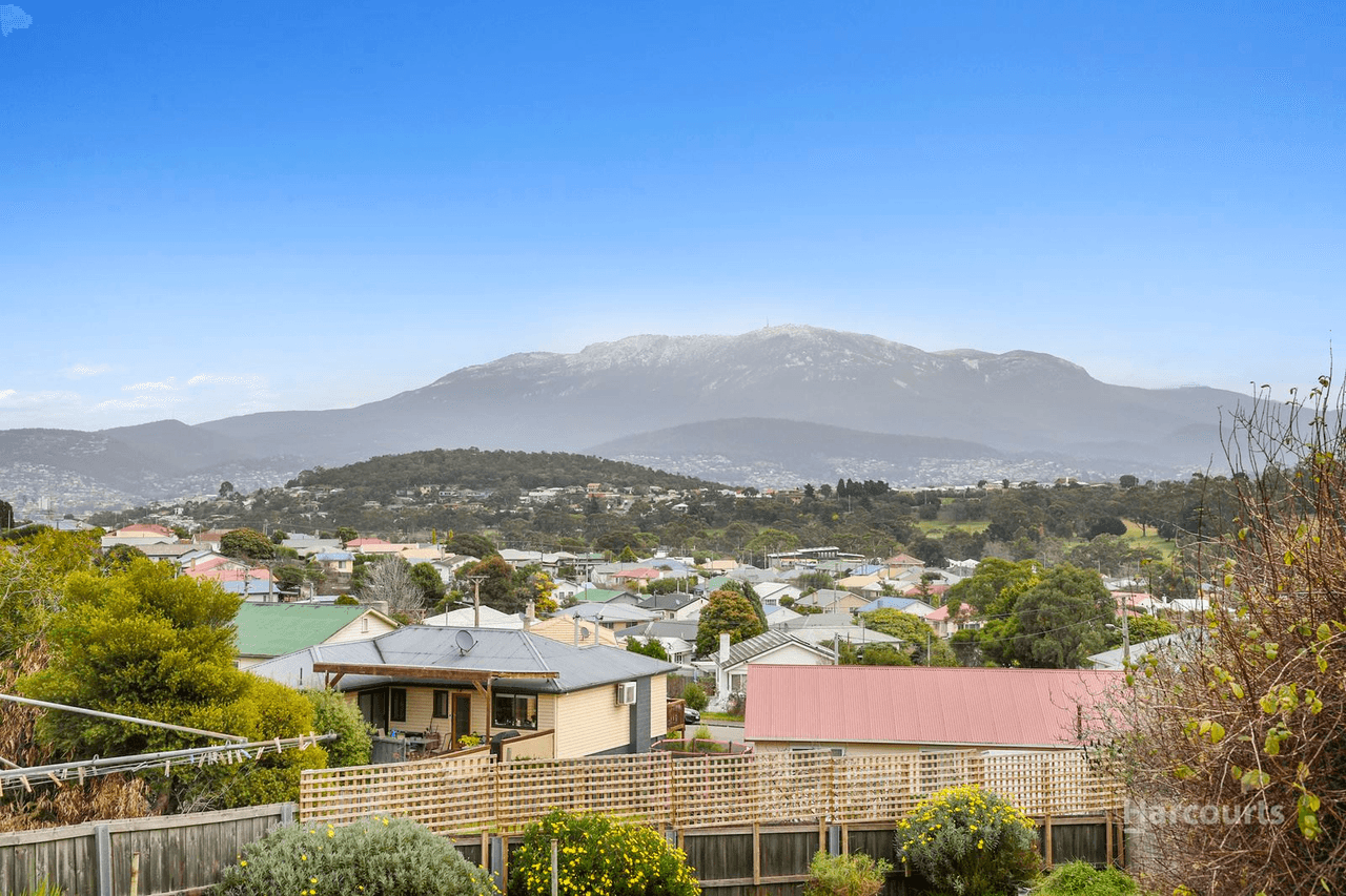 2 Edgeworth Street, WARRANE, TAS 7018