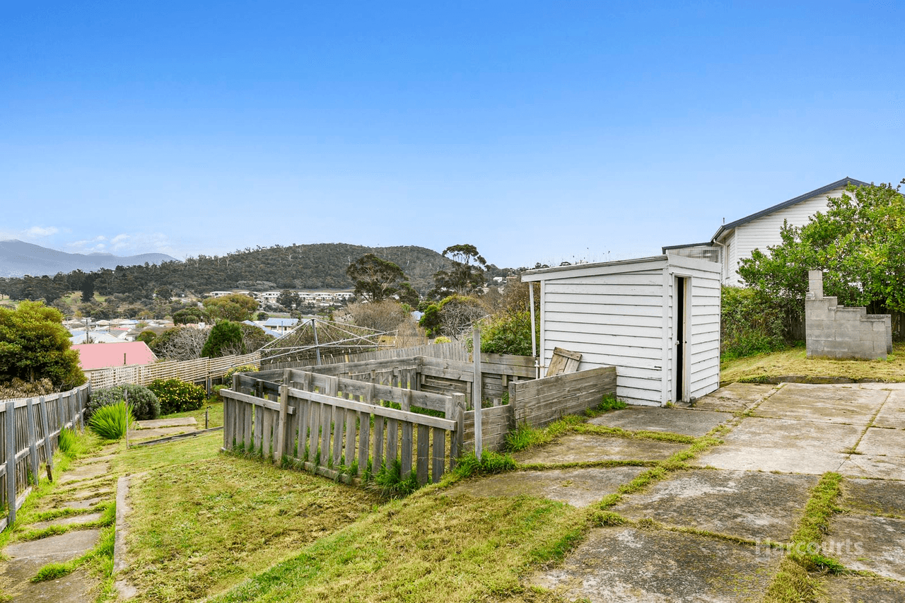 2 Edgeworth Street, WARRANE, TAS 7018