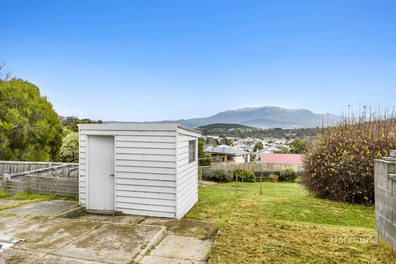 2 Edgeworth Street, WARRANE, TAS 7018