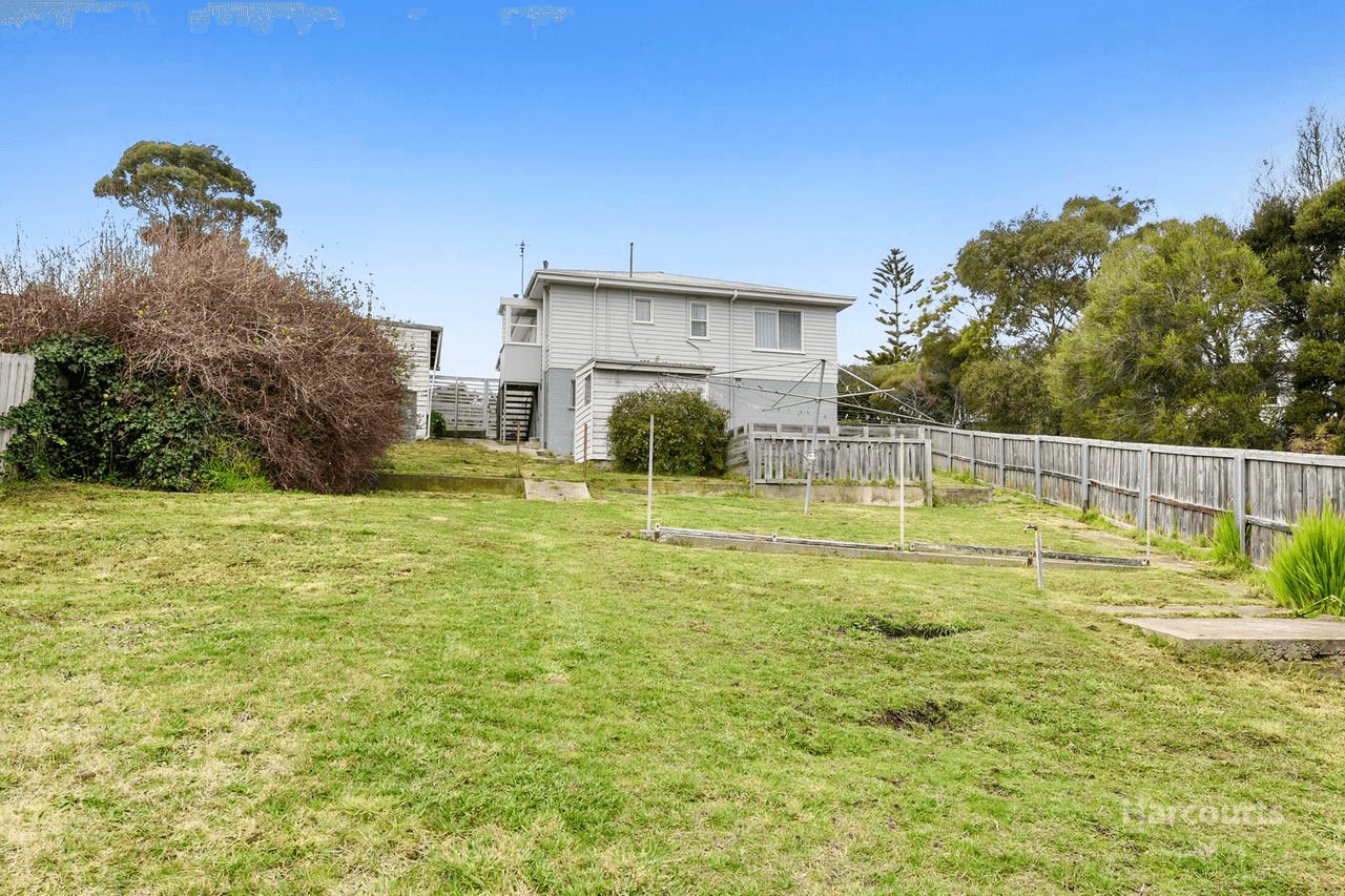 2 Edgeworth Street, WARRANE, TAS 7018