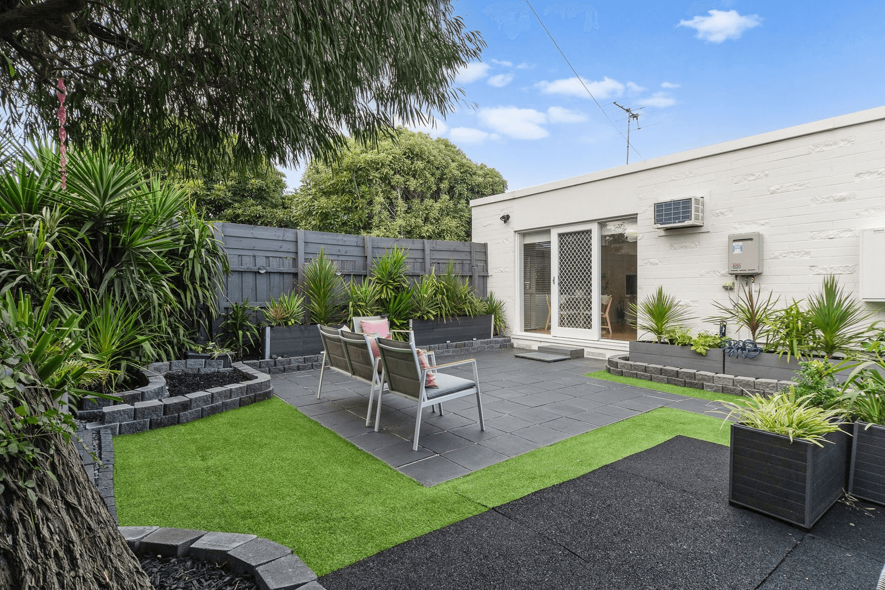 1/6 Tasma Lane, Mornington, VIC 3931