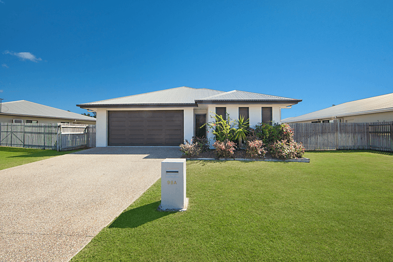 98A Daintree Dr, Bushland Beach, QLD 4818