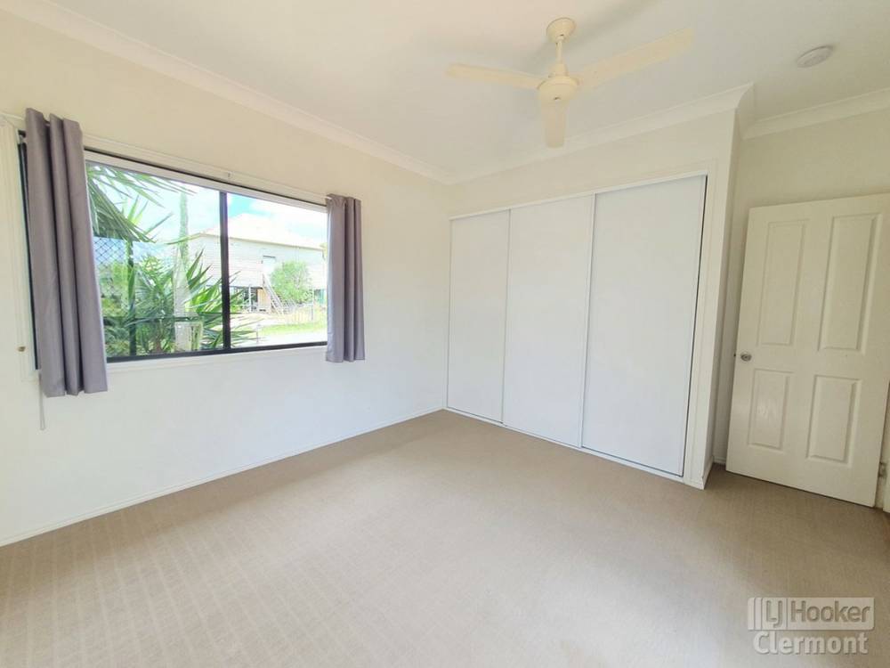 4 East Lane, CLERMONT, QLD 4721