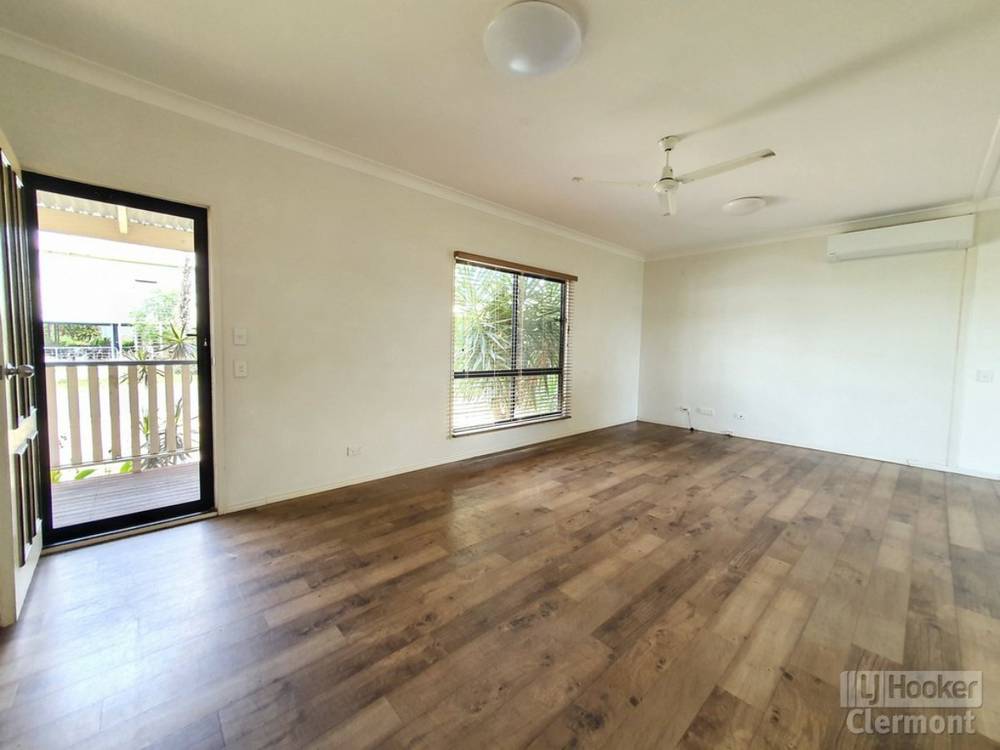 4 East Lane, CLERMONT, QLD 4721