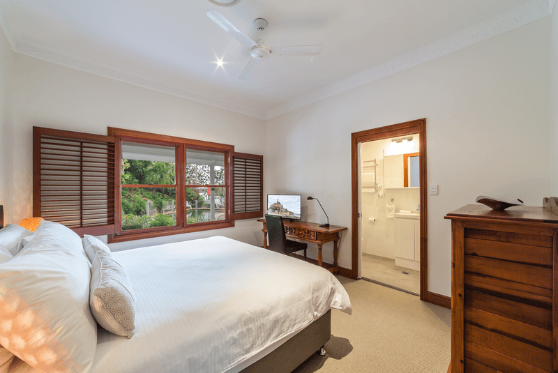 605 Reserve Road, UPPER COOMERA, QLD 4209