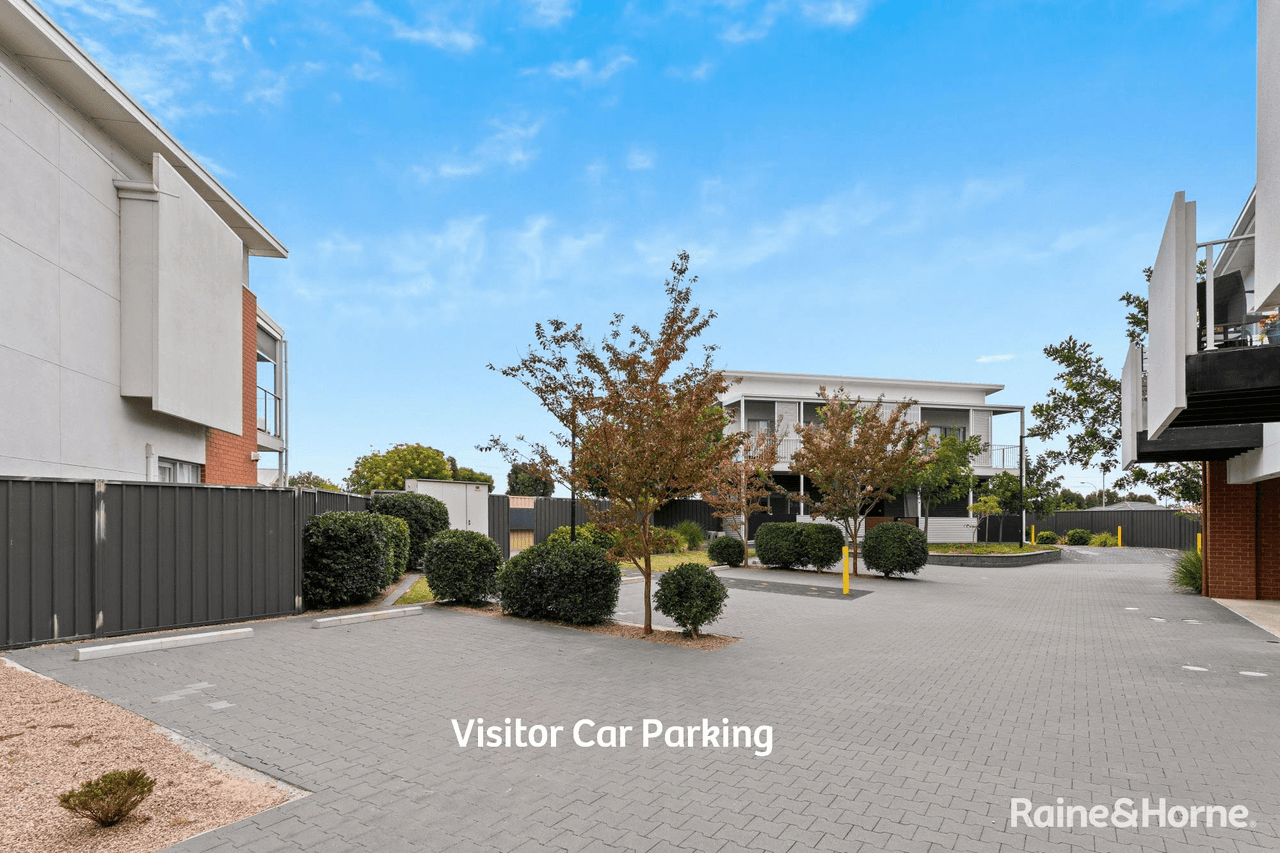 15/8 Trunnel Court, SEAFORD MEADOWS, SA 5169