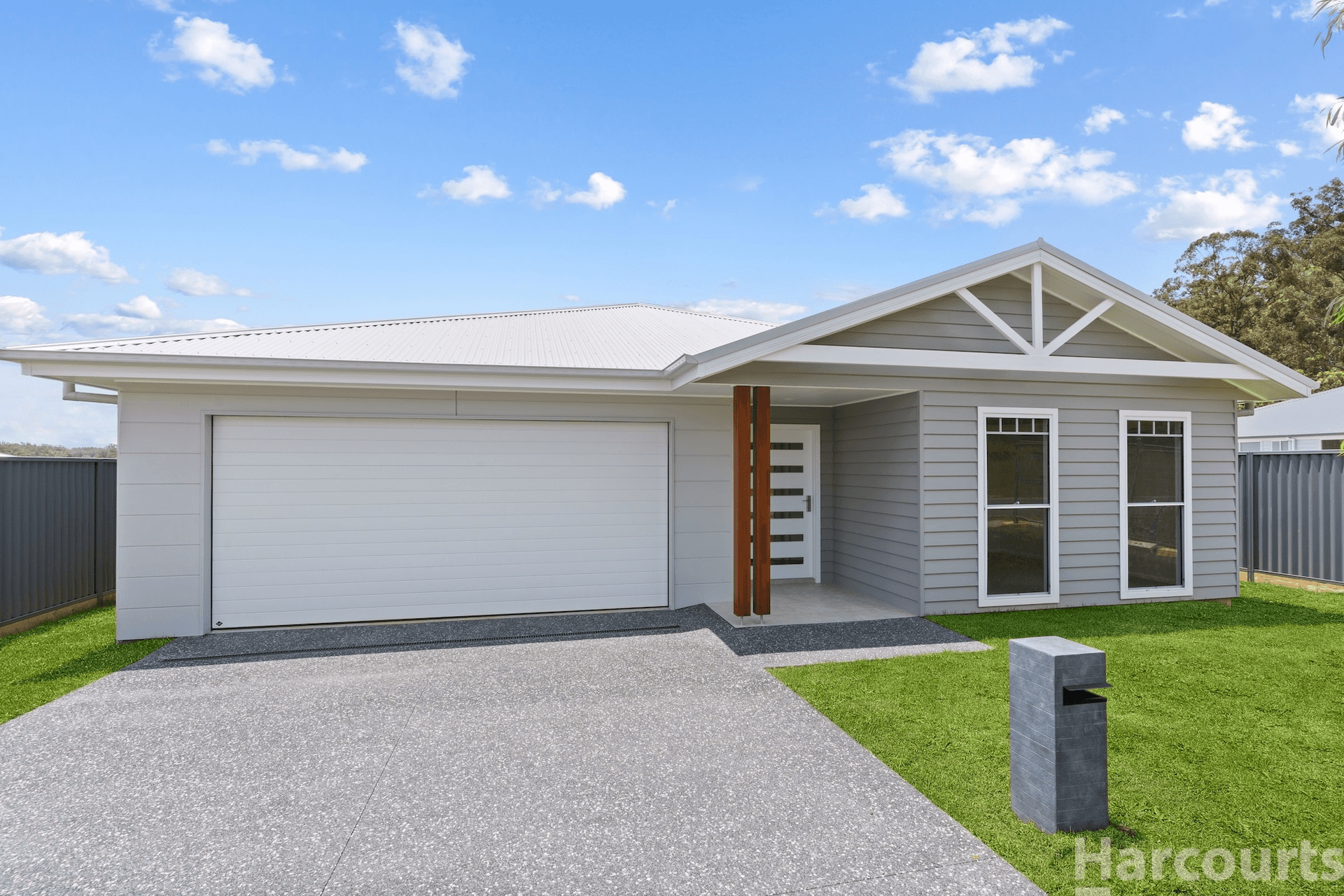 27 Strathallan Terrace, Thrumster, NSW 2444