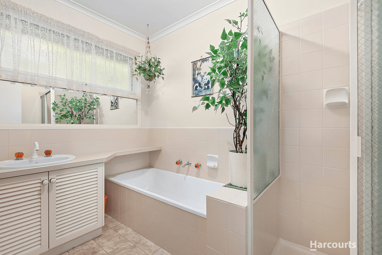 9 Cameron Close, DONVALE, VIC 3111