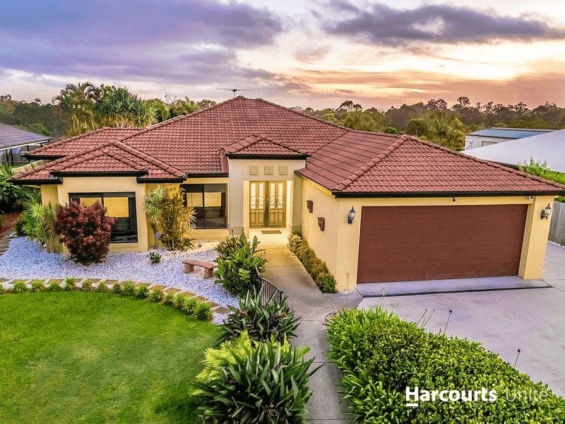 84 Mariner Boulevard, DECEPTION BAY, QLD 4508