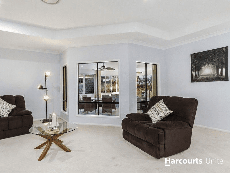 84 Mariner Boulevard, DECEPTION BAY, QLD 4508