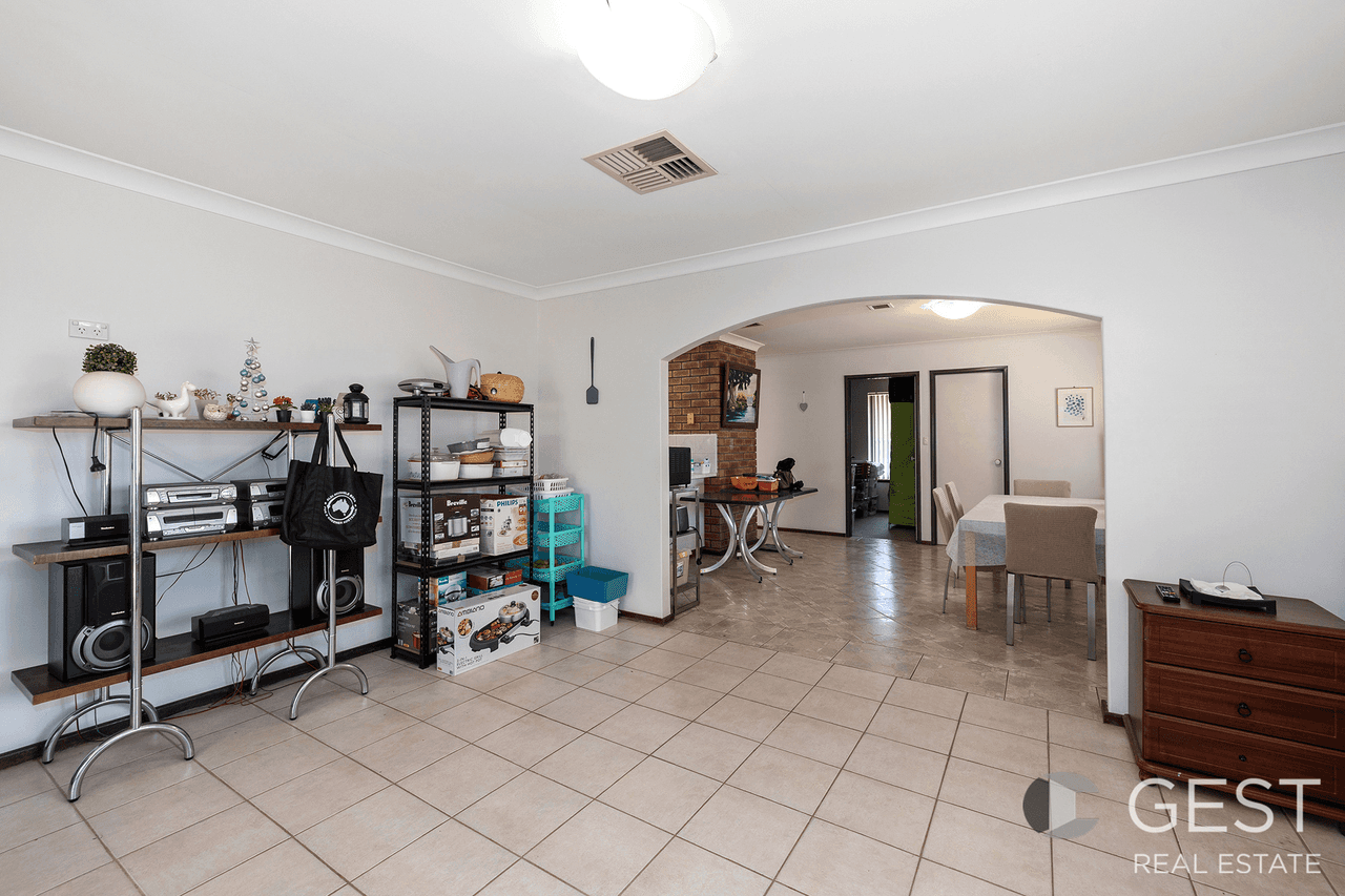 11 Benara Road, NORANDA, WA 6062