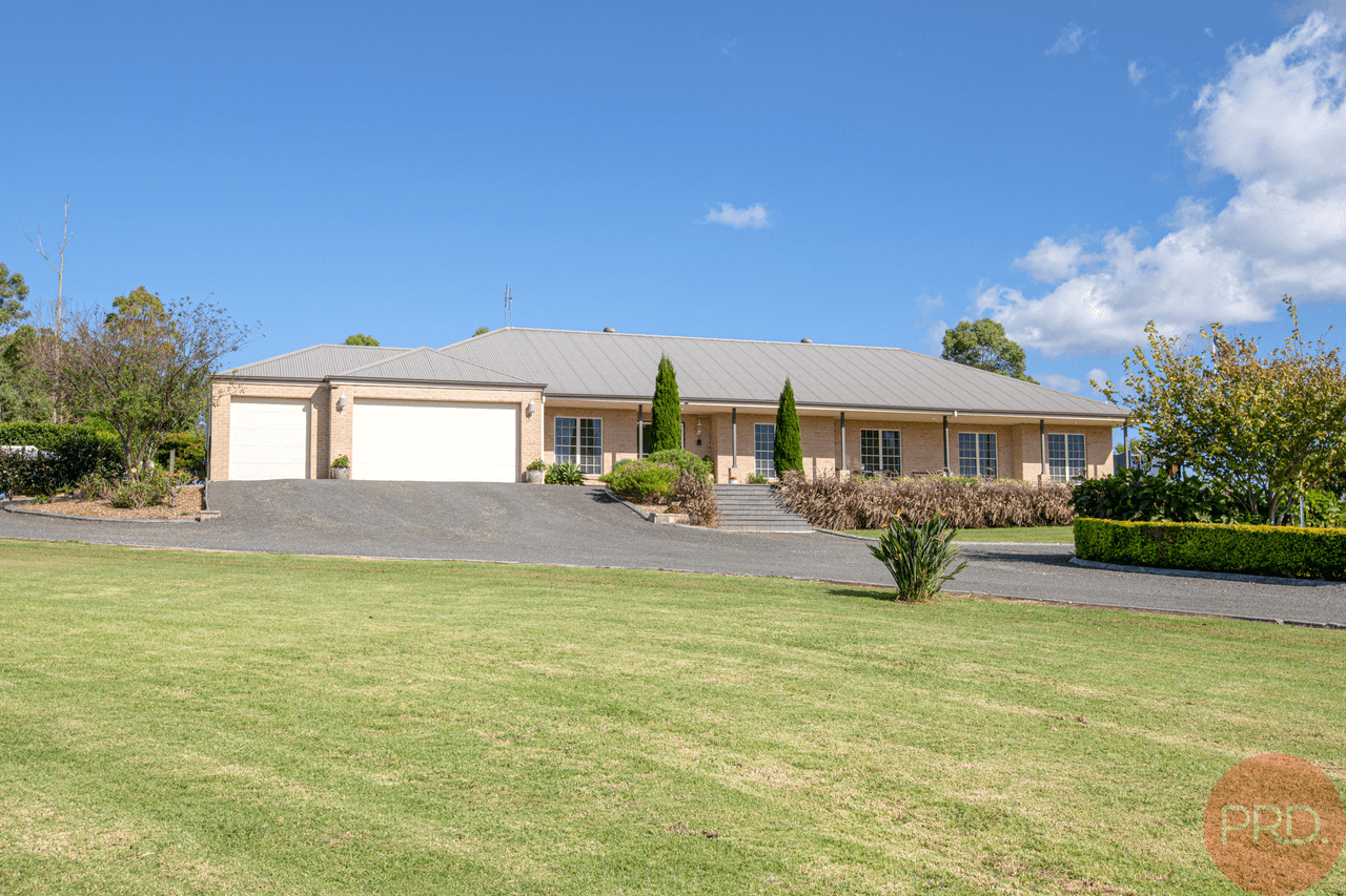 8 Lochill Close, LOCHINVAR, NSW 2321