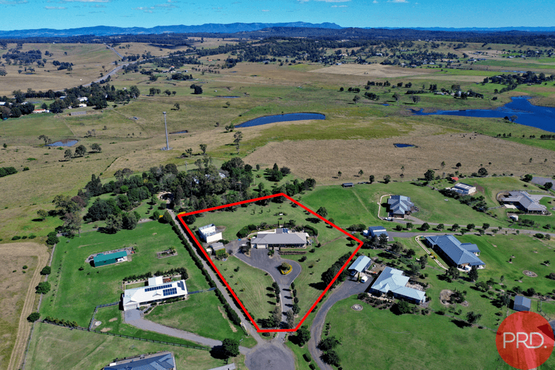 8 Lochill Close, LOCHINVAR, NSW 2321