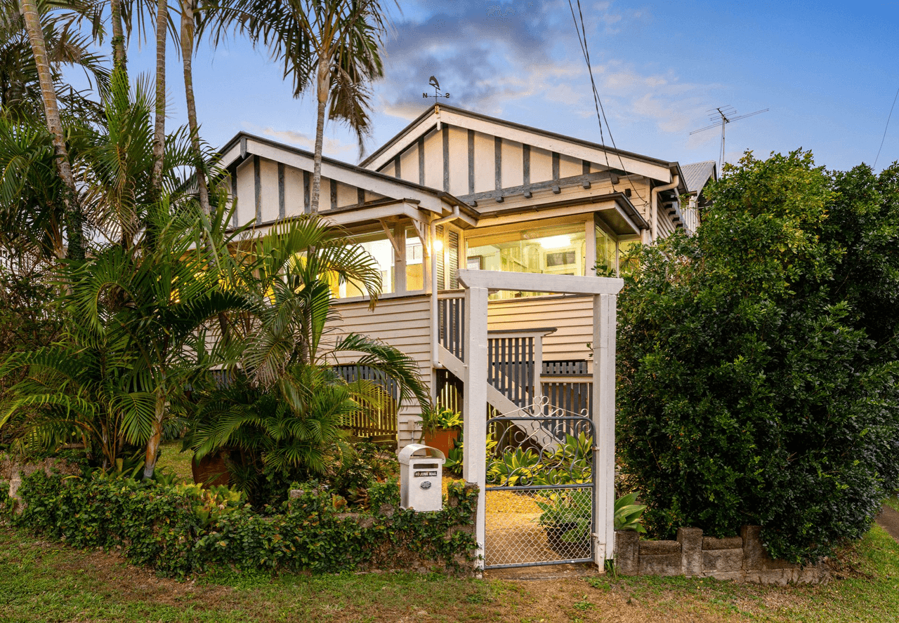 26 Sarah Street, ANNERLEY, QLD 4103