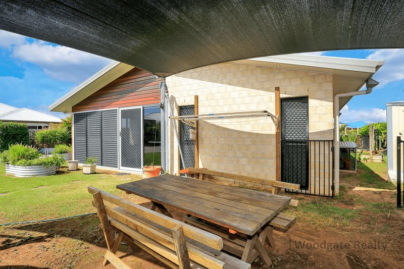 17 Sunset Avenue, Woodgate, QLD 4660