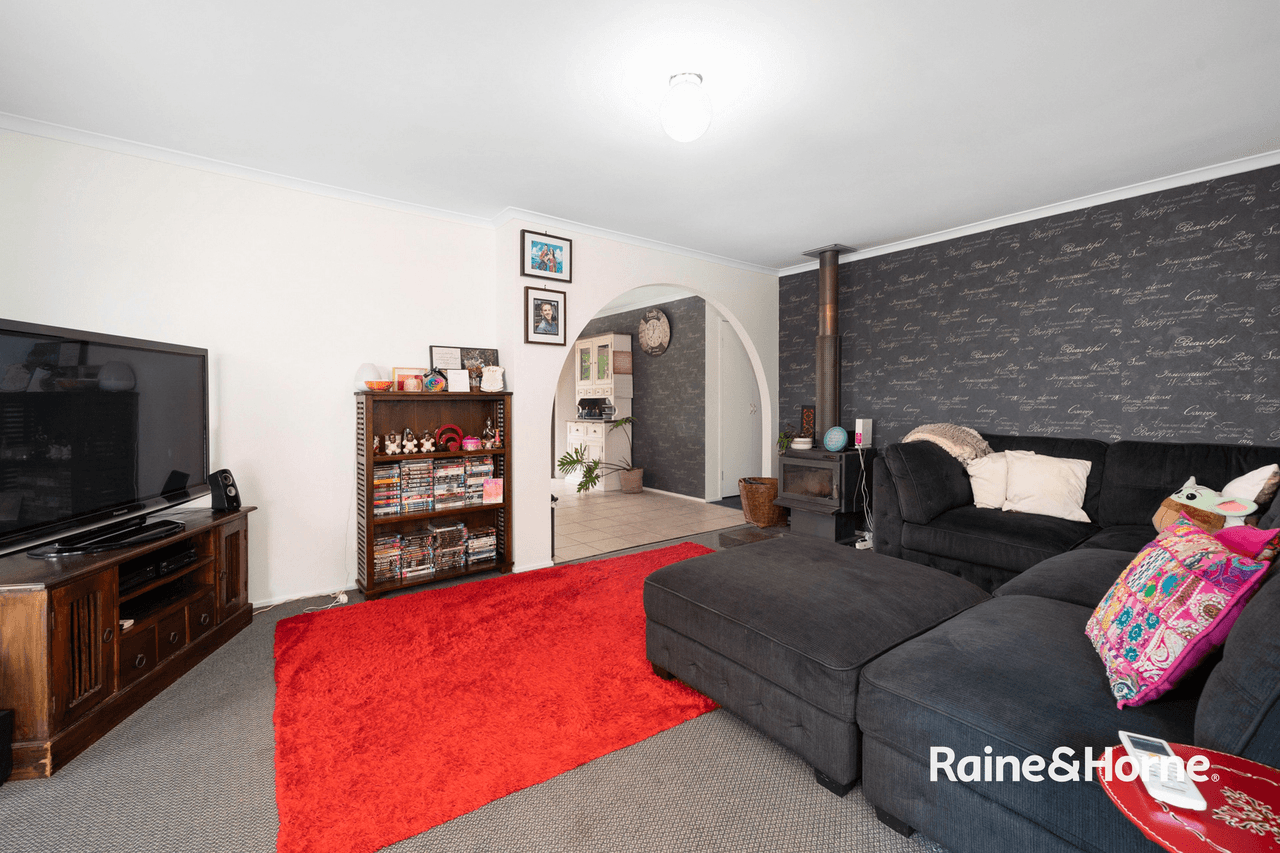 6 Hume Court, BORONIA HEIGHTS, QLD 4124