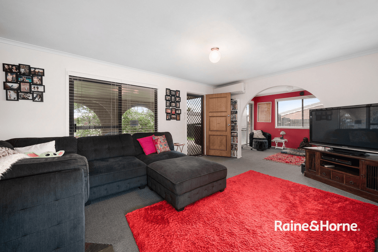 6 Hume Court, BORONIA HEIGHTS, QLD 4124