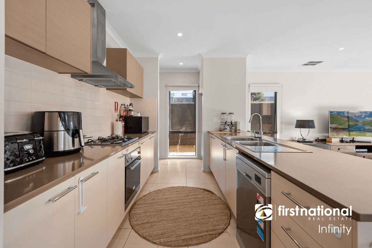 19 Thornbury Way, Williams Landing, VIC 3027