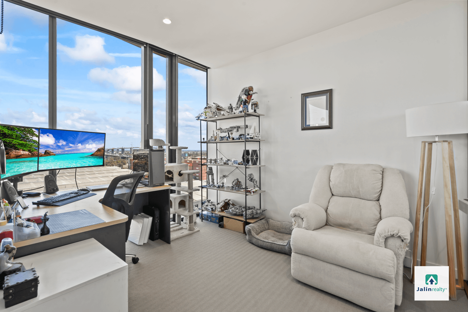 716/3 Tarver Street, Port Melbourne, VIC 3207