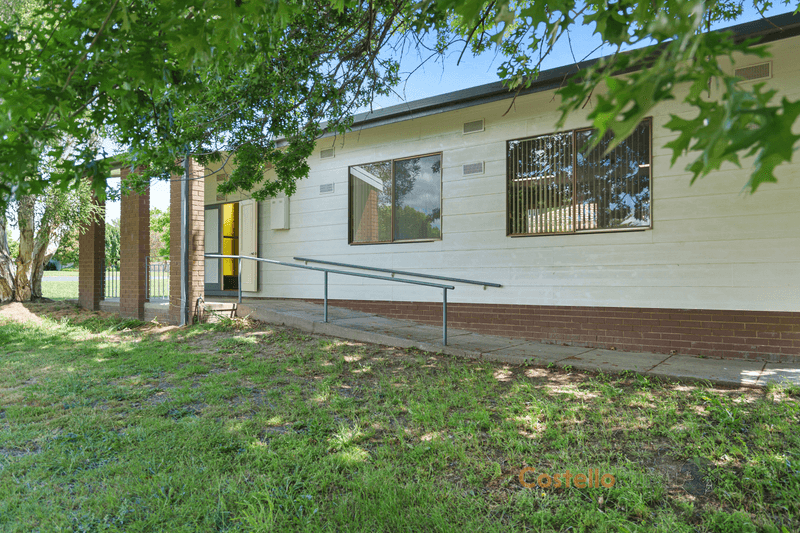 202 Hanson St, Corryong, VIC 3707