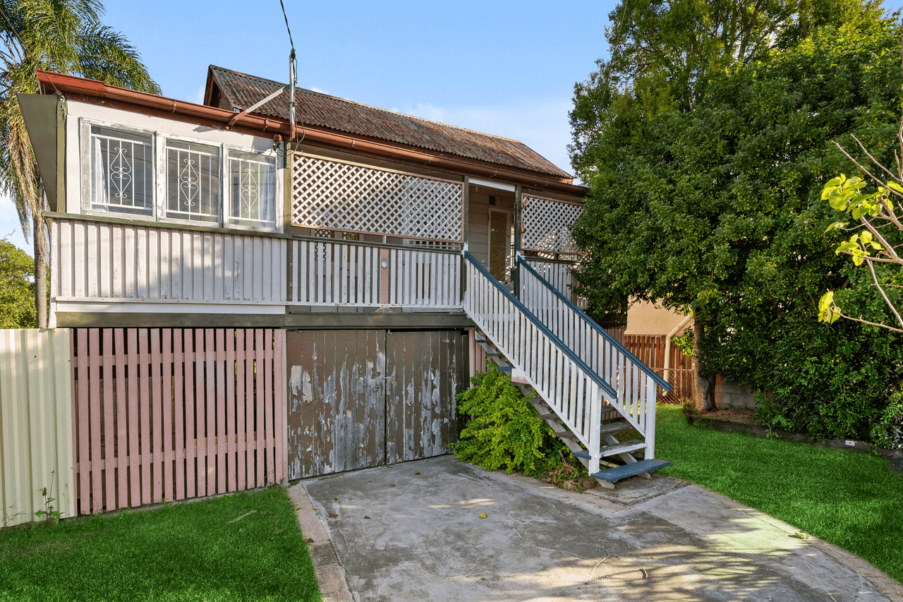 26 Towner Street, SANDGATE, QLD 4017