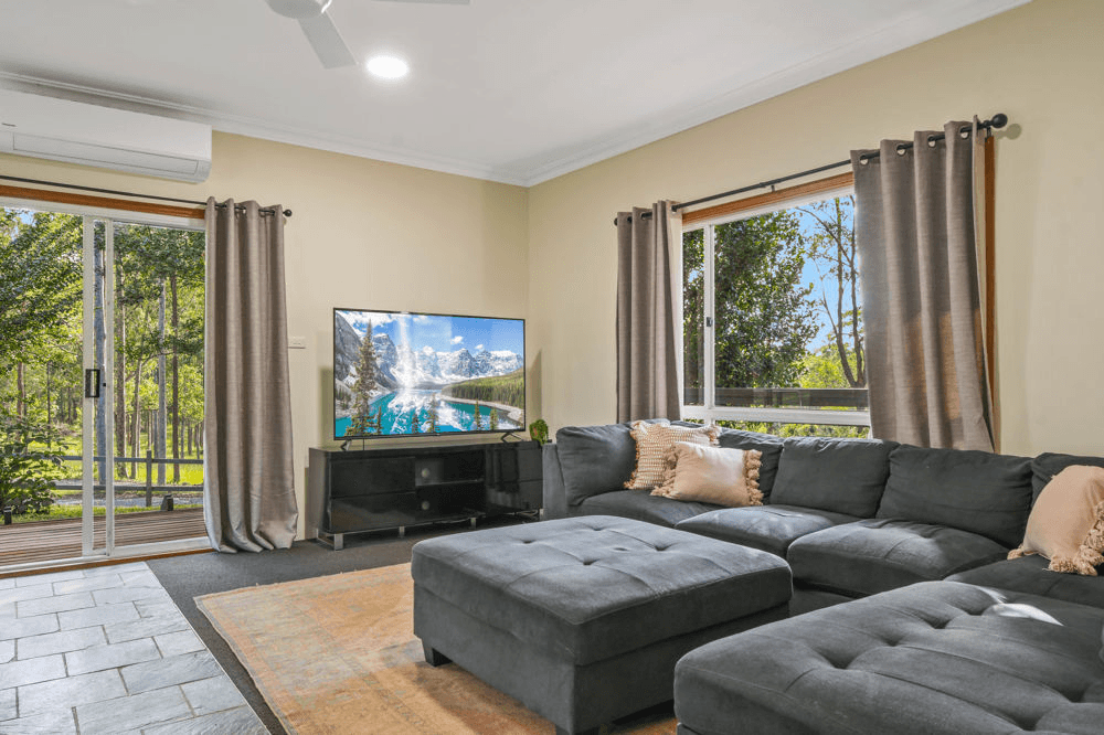 64 Federation Way, TELEGRAPH POINT, NSW 2441