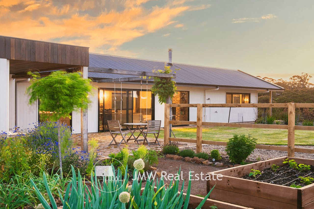 36 Hazelbrook Rise, YALLINGUP, WA 6282