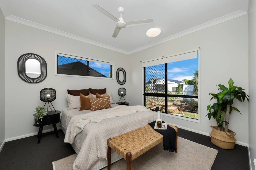 10 Pamela Court, RASMUSSEN, QLD 4815