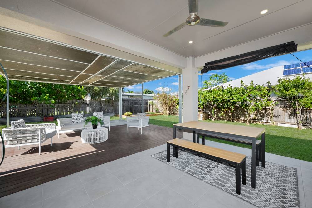 10 Pamela Court, RASMUSSEN, QLD 4815