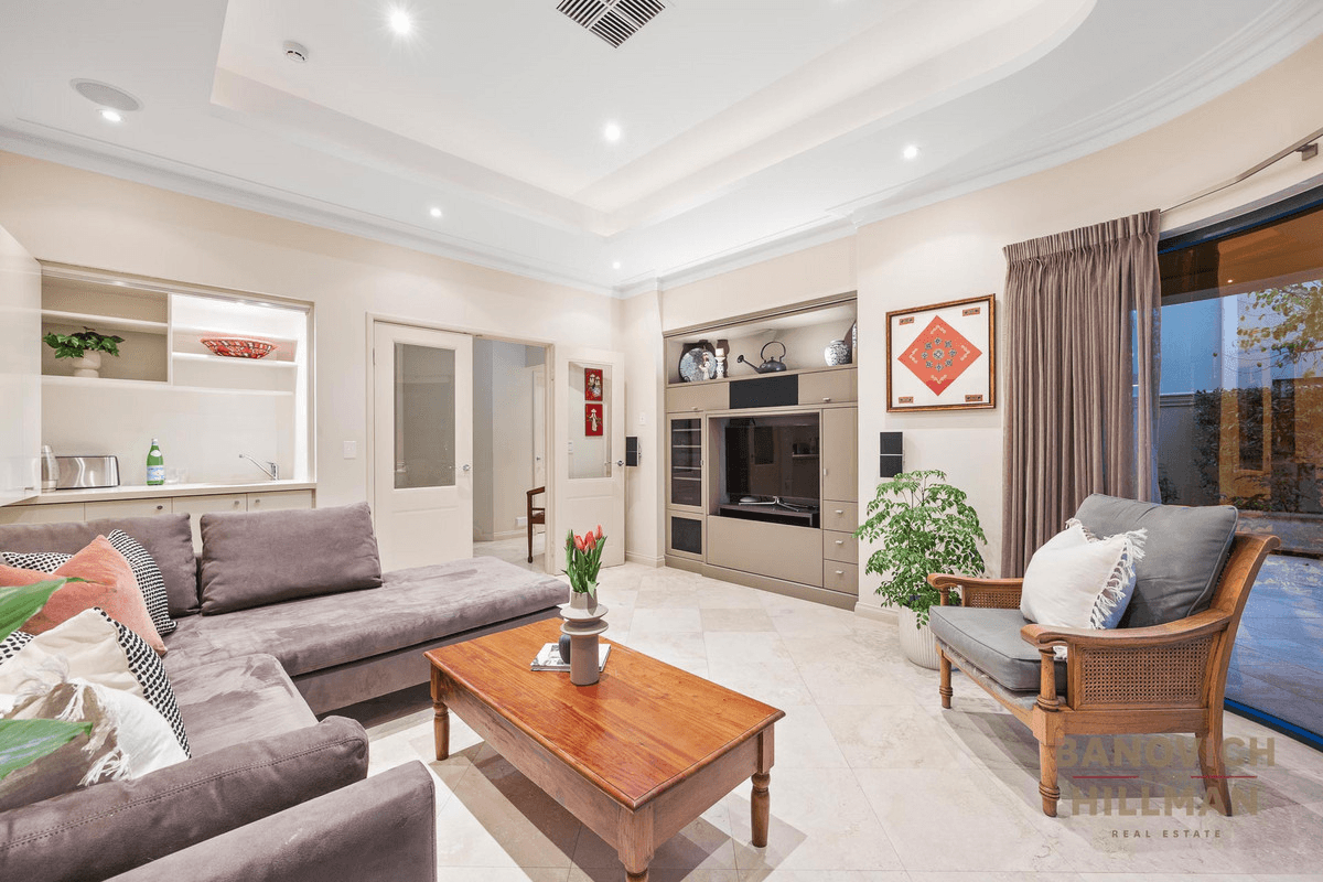2A Strome Road, Applecross, WA 6153