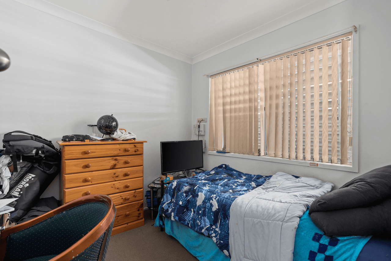 4 Dolphin Avenue, TAREE, NSW 2430