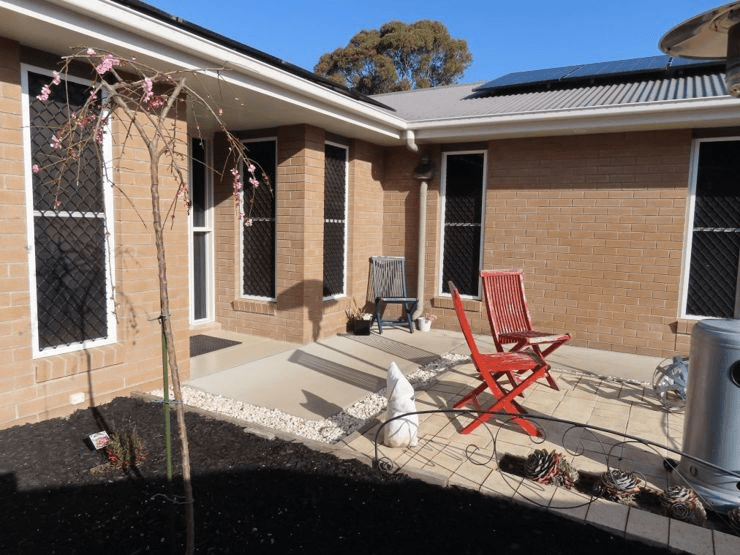 13 Lavena Court, STANTHORPE, QLD 4380
