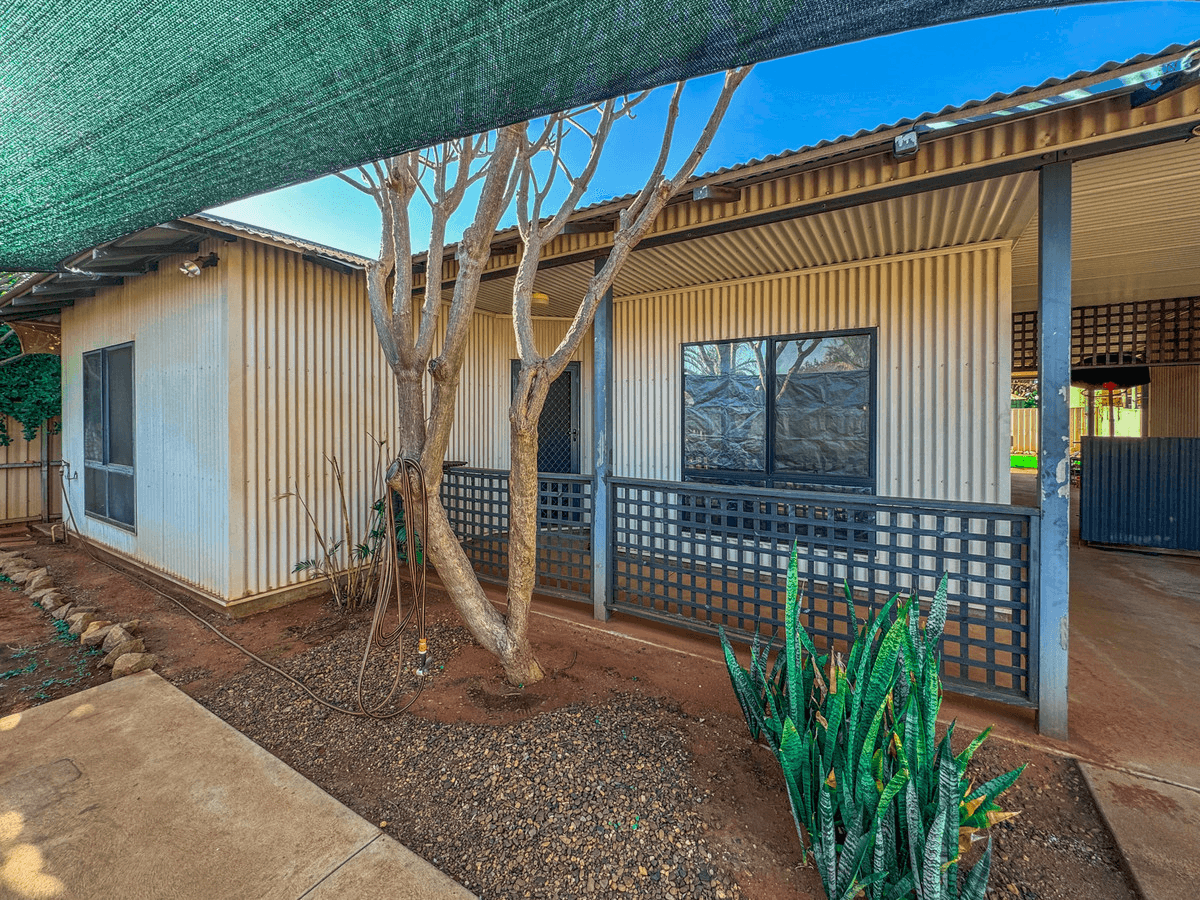 9 Oriole Way, South Hedland, WA 6722