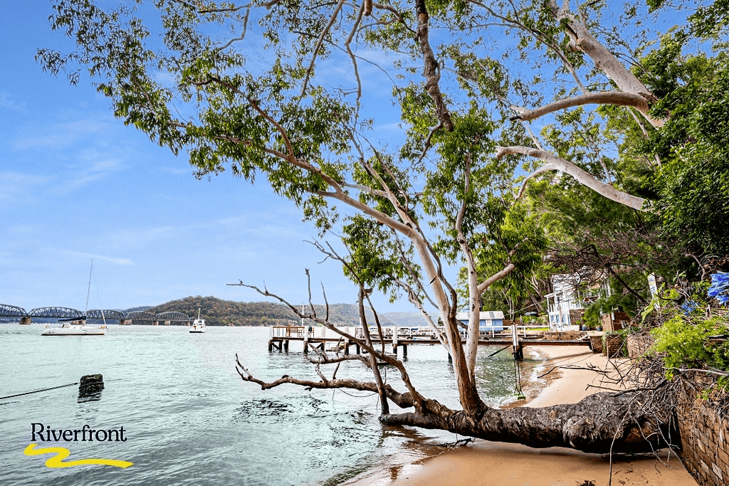 64 Riverview Avenue, Dangar Island, NSW 2083