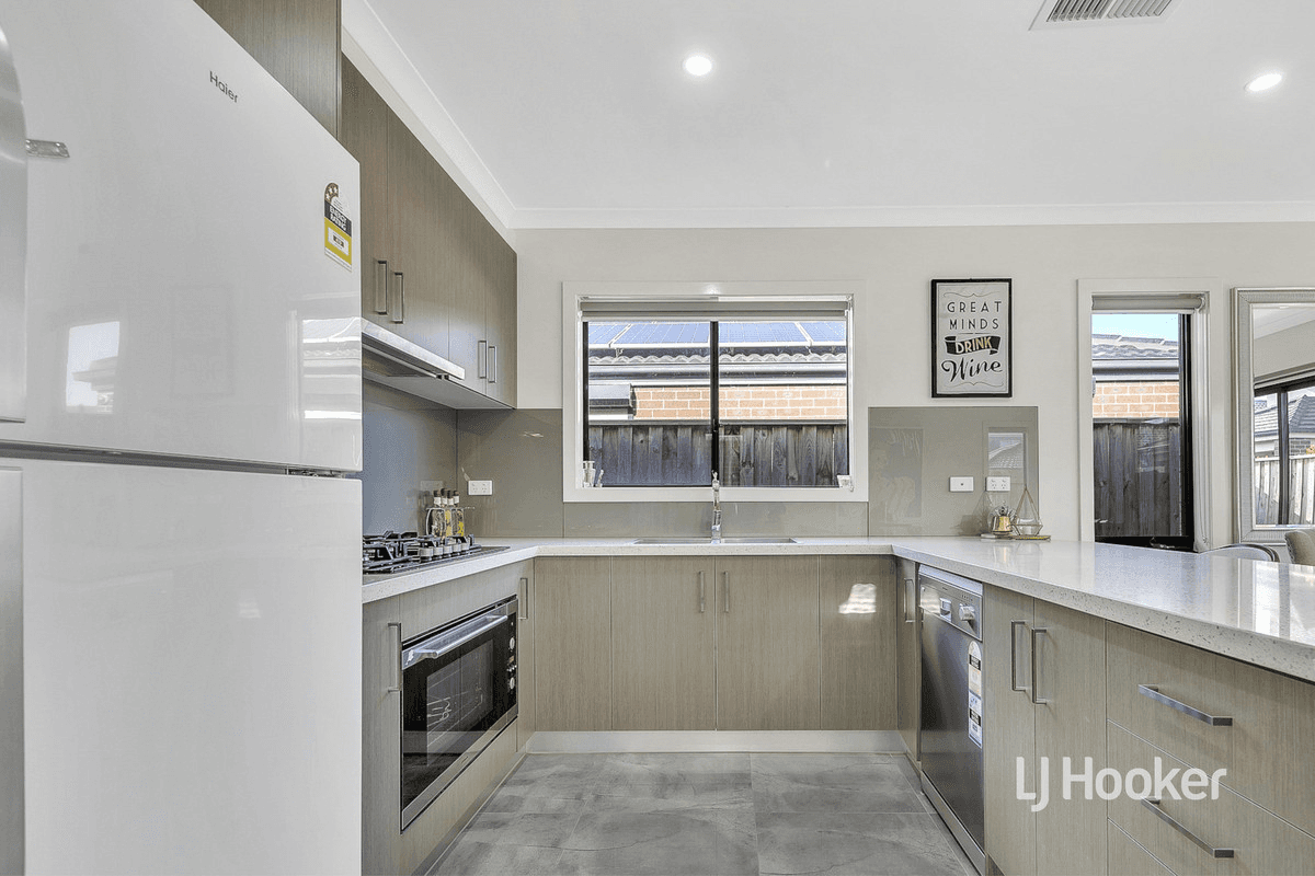 73 Bandicoot Loop, TARNEIT, VIC 3029