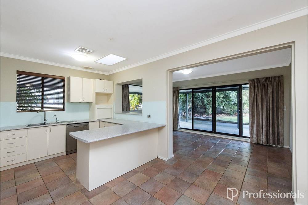 123 Wungong Road, WUNGONG, WA 6112