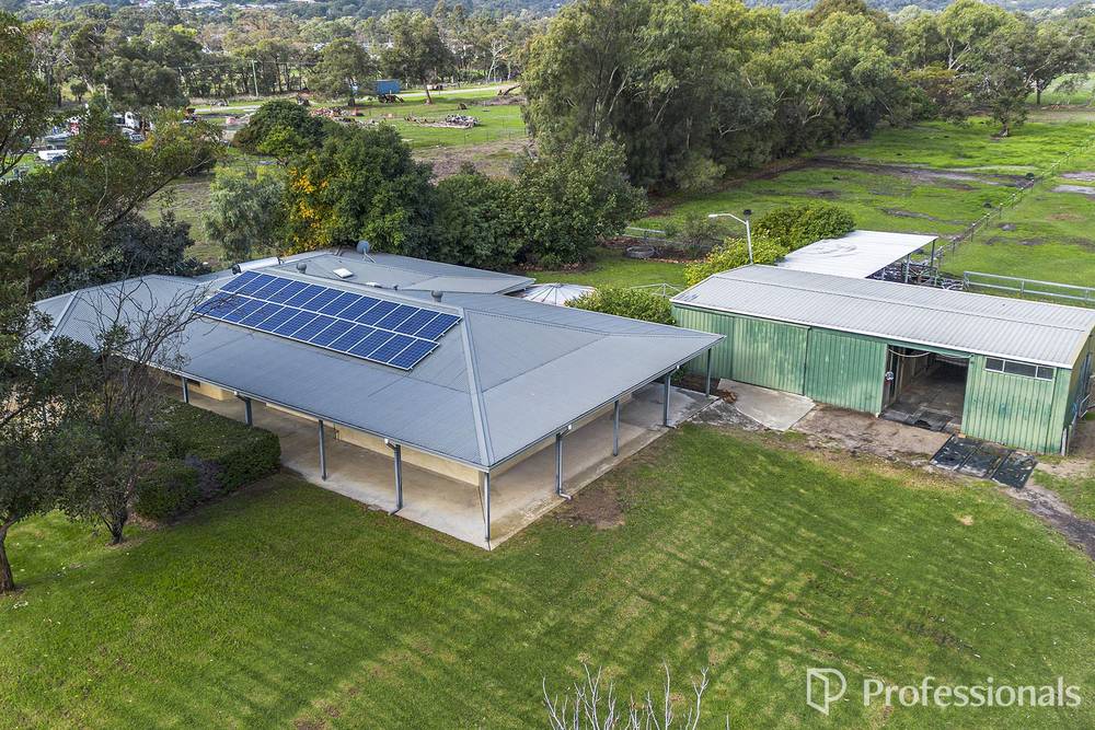 123 Wungong Road, WUNGONG, WA 6112