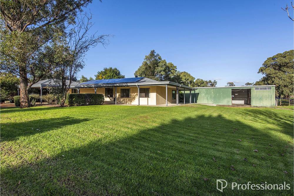 123 Wungong Road, WUNGONG, WA 6112