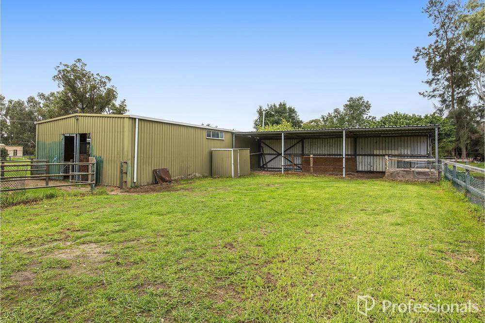 123 Wungong Road, WUNGONG, WA 6112
