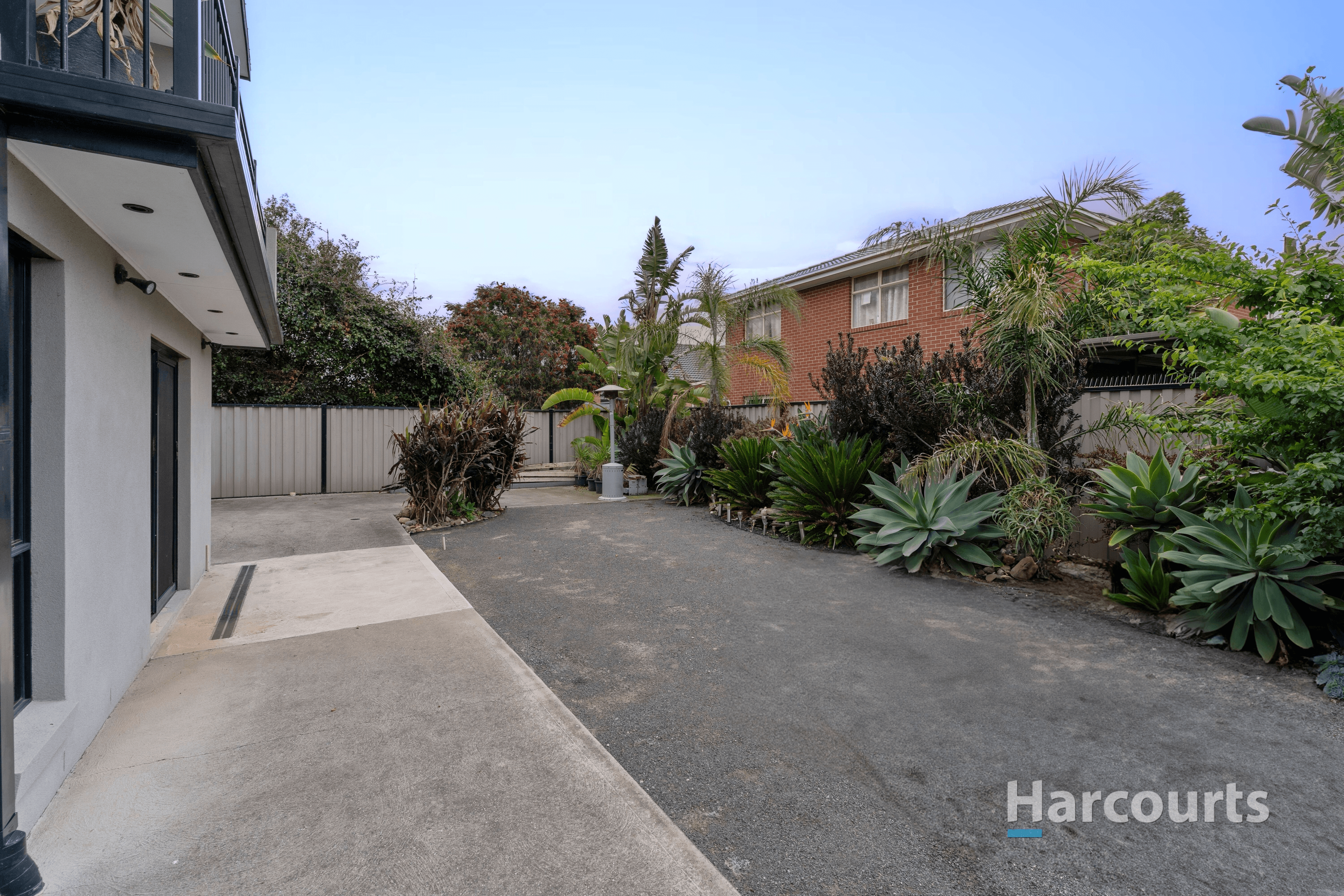 77 Concord Circuit, Albanvale, VIC 3021