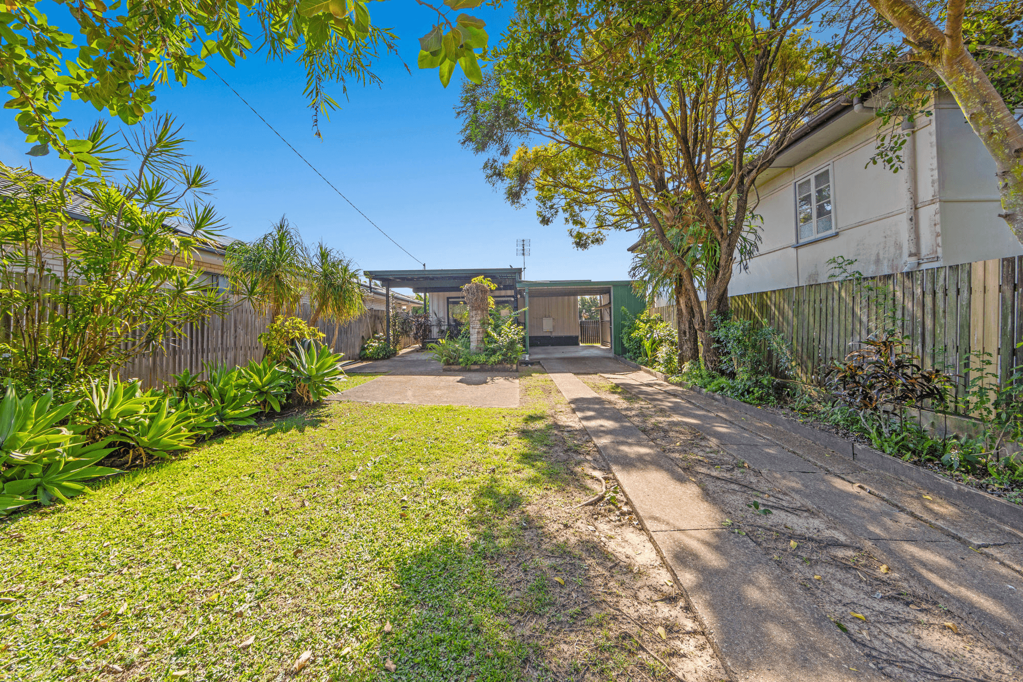 9 Graham Street, SOUTHPORT, QLD 4215