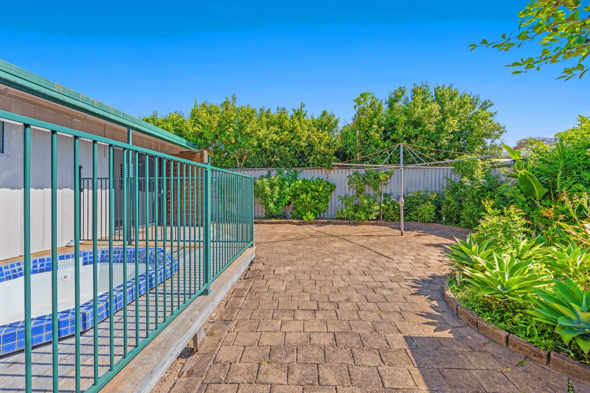 9 Graham Street, SOUTHPORT, QLD 4215