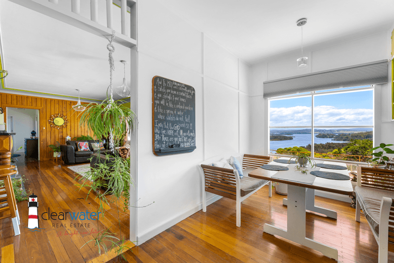 21 Trafalgar Rd, Tuross Head, NSW 2537