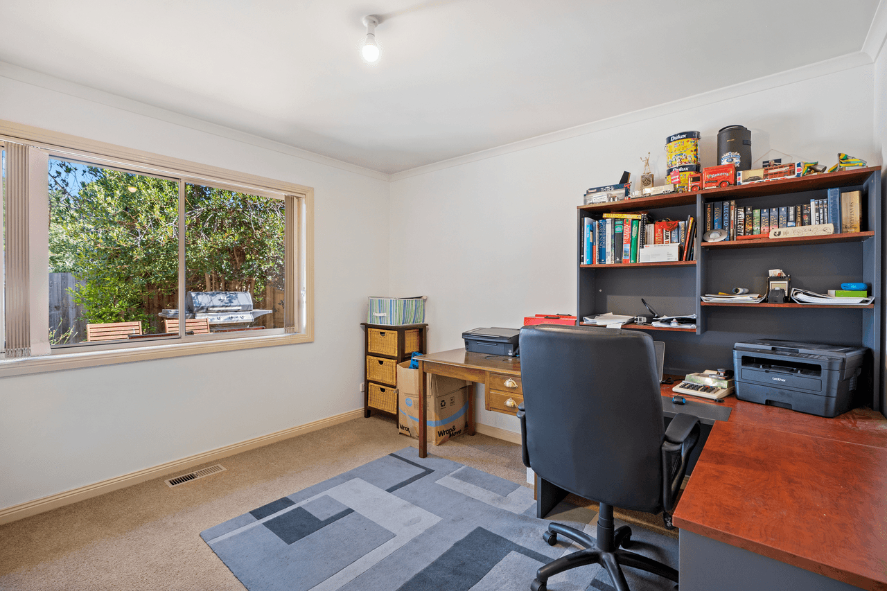 2/19 Yarran Grove, BAYSWATER, VIC 3153